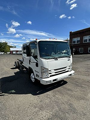 Truck Trends No.15〜No.50(No.20除く) 2023 Toyota Tundra, SR5 | 5TFLA5DB6PX097208 | BidCars